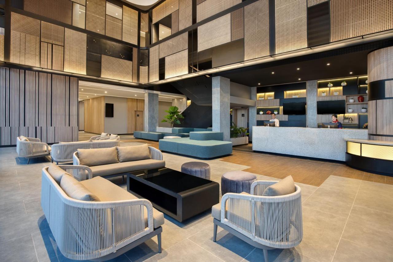 Ibis Yogyakarta International Airport Kulon Progo Hotel Exterior photo